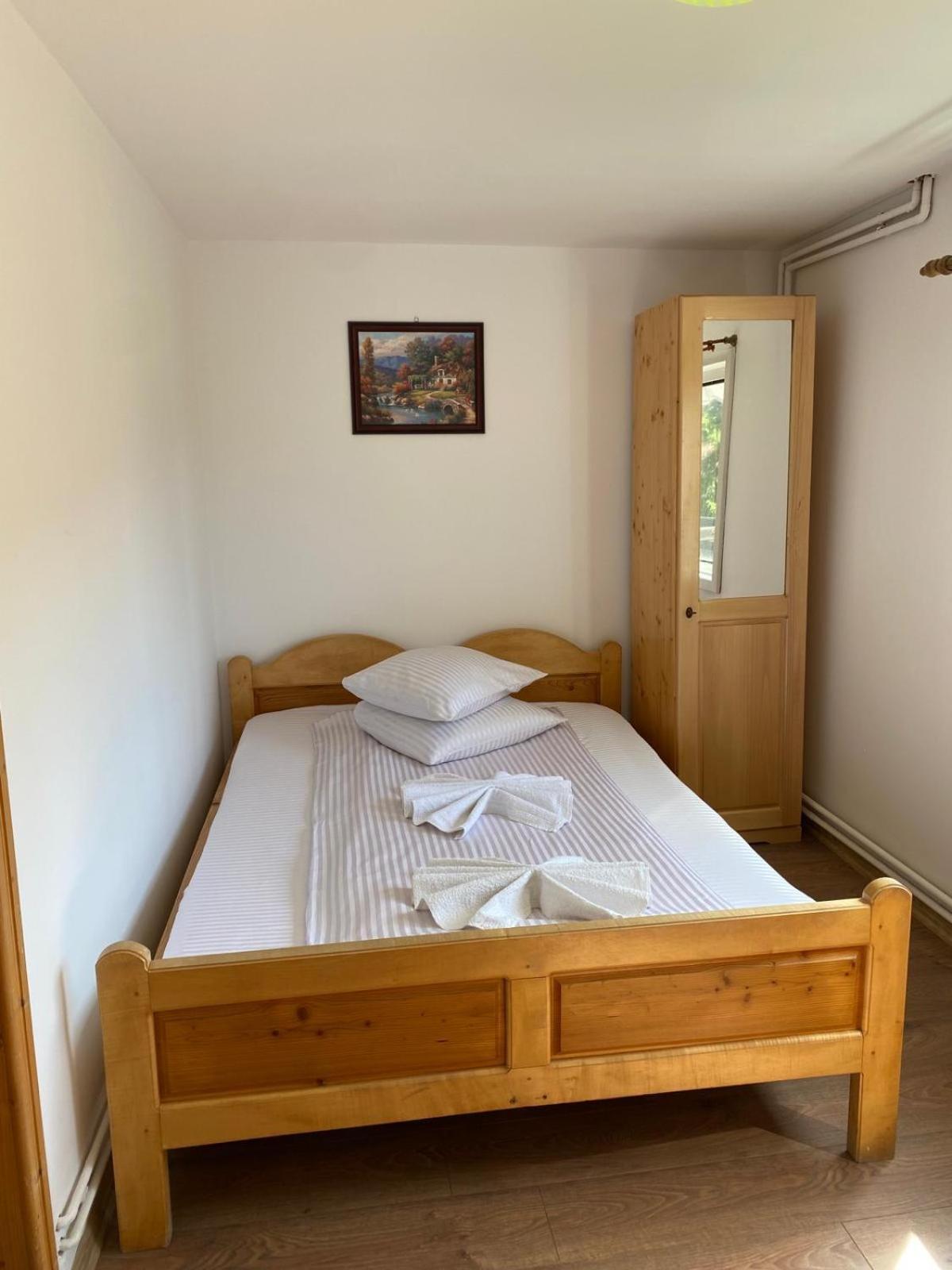 Casa De Vacanta Vârtop Eksteriør billede